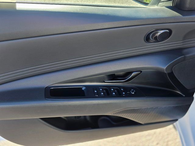 Certified 2025 Hyundai Elantra Sport image 16