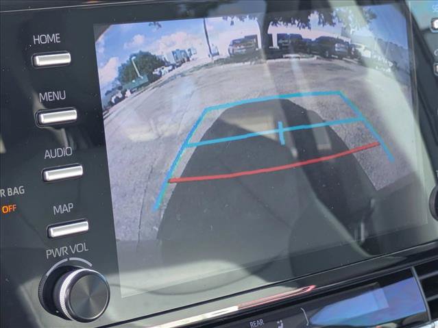 Used 2021 Toyota Sienna XLE FWD image 10