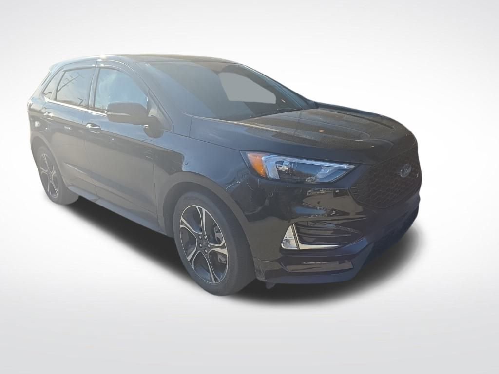 Used 2023 Ford Edge ST w/ Cargo Accessory Package image 3