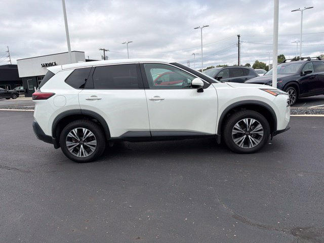 Used 2023 Nissan Rogue SV AWD/4WD image 5
