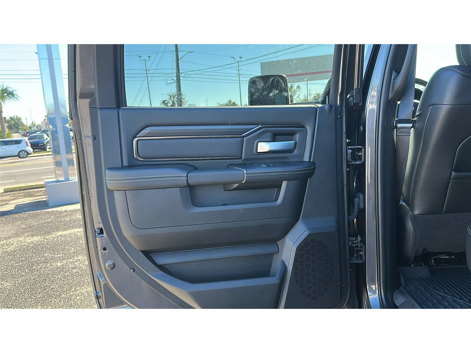 Used 2025 RAM 2500 Power Wagon AWD/4WD image 14