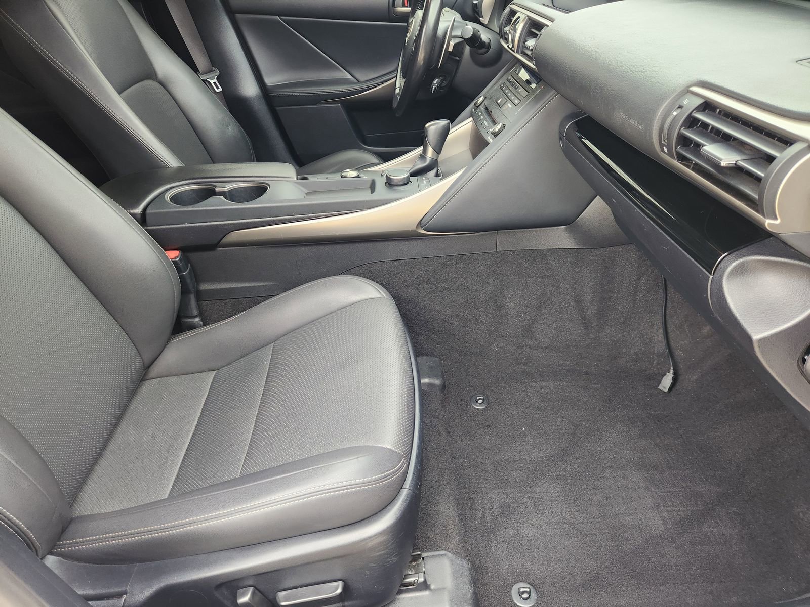Used 2020 Lexus IS 300 w/ Accessory Package 2 RWD image 17