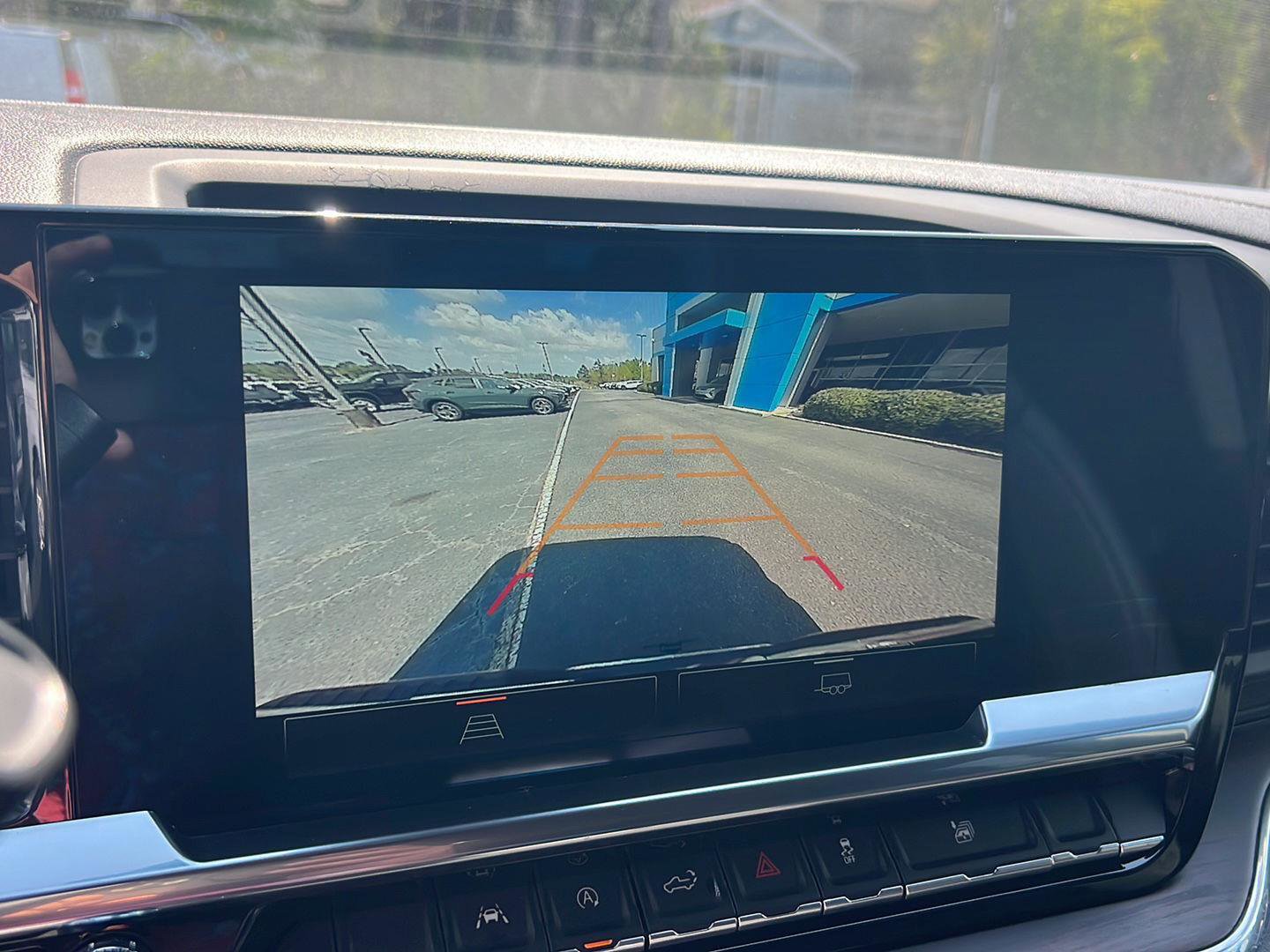 Used 2024 GMC Sierra 1500 SLT image 27