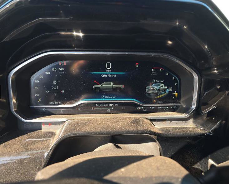 Used 2024 Chevrolet Silverado 2500 LT AWD/4WD image 6