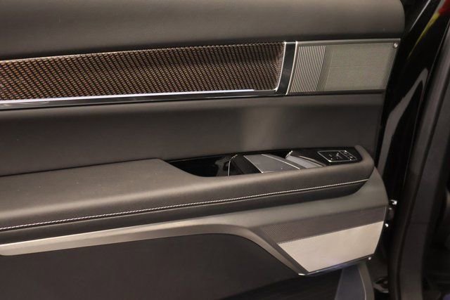 New 2026 Cadillac Vistiq Sport image 26