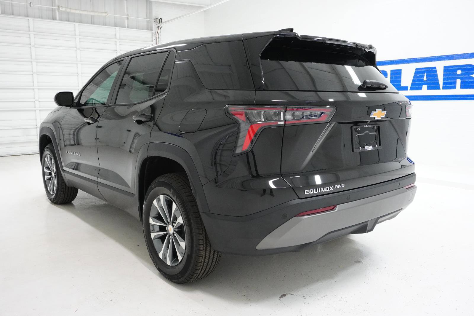 New 2026 Chevrolet Equinox LT image 9