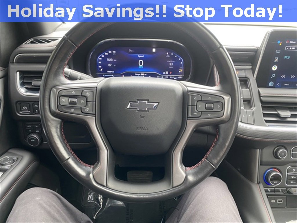 Used 2022 Chevrolet Suburban RST w/ Luxury Package image 3