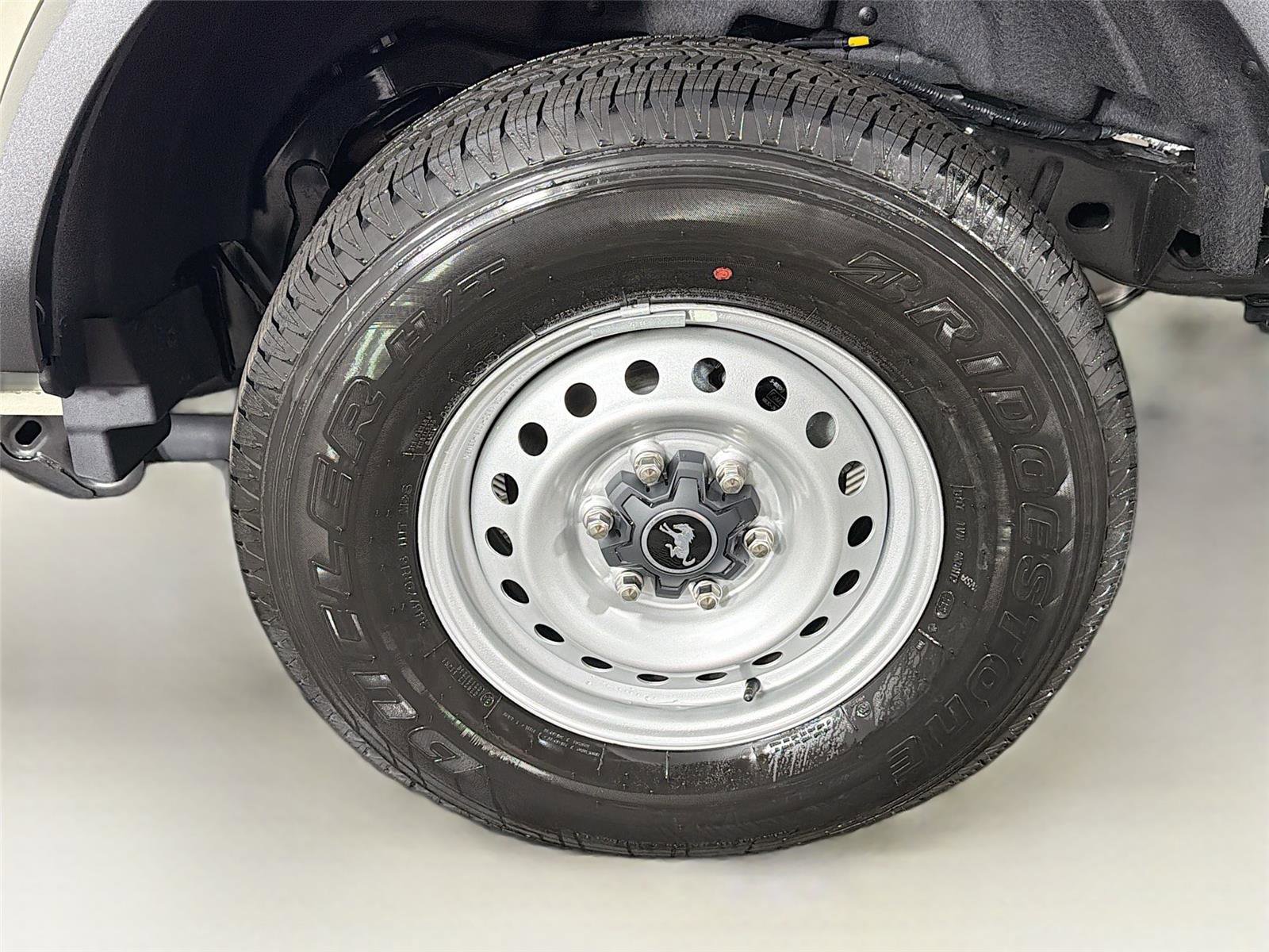 New 2025 Ford Bronco 2-Door image 29