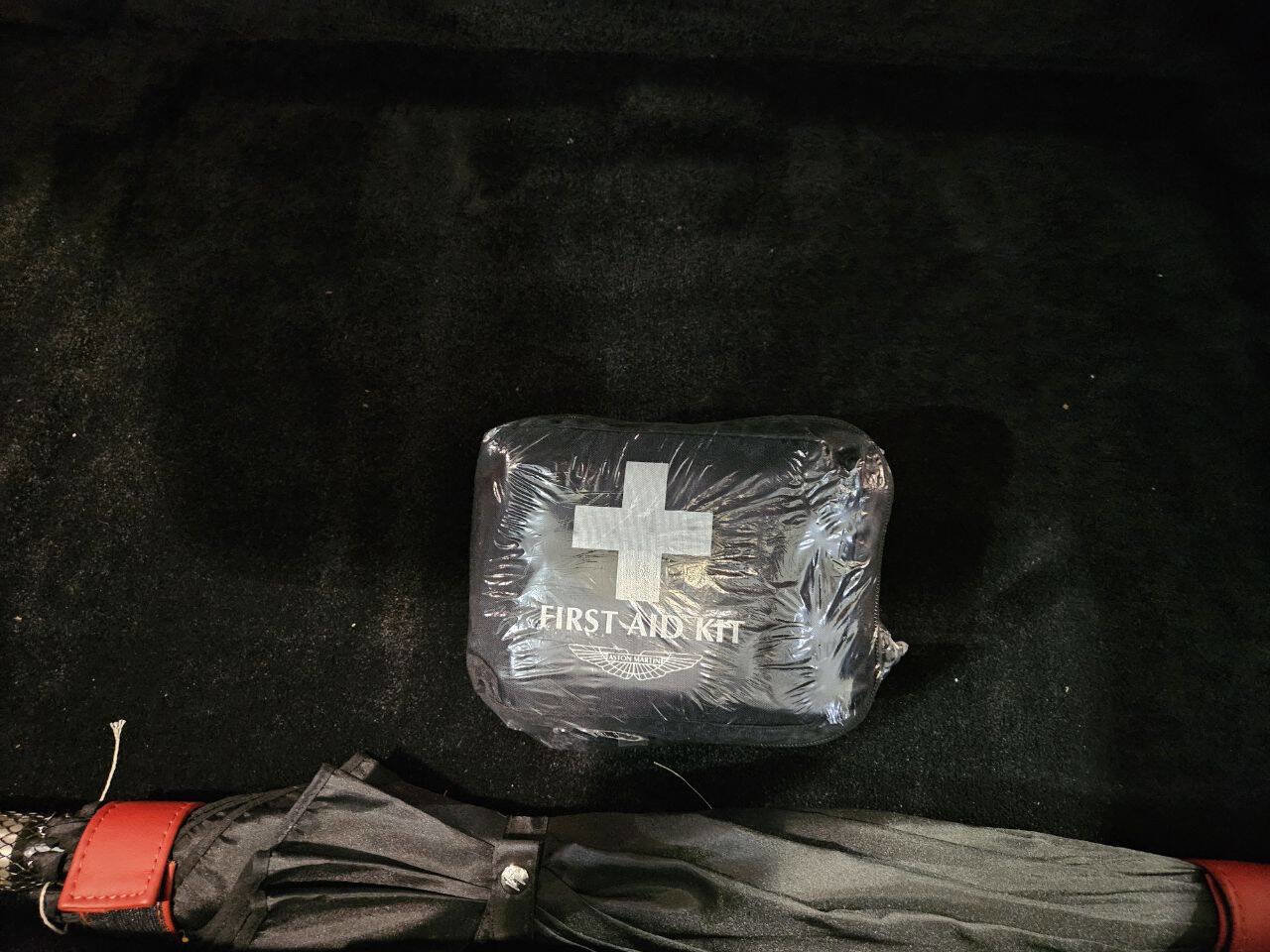 Used 2014 Aston Martin Vanquish Volante image 12