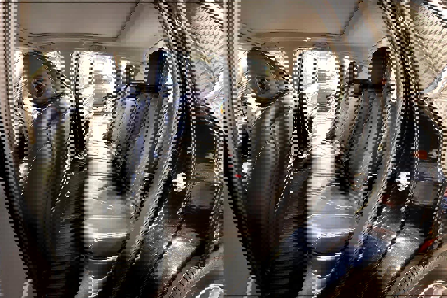 Used 2024 Acura RDX SH-AWD w/ Technology Package image 27