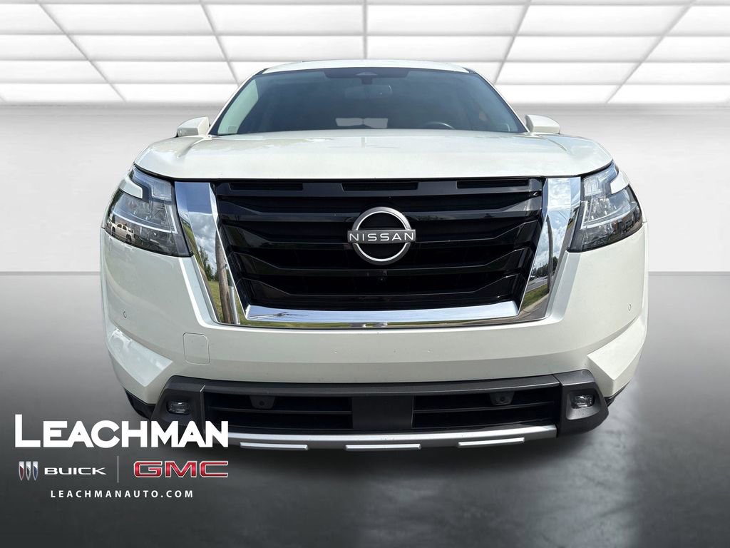 Used 2022 Nissan Pathfinder SL w/ SL Premium Package FWD image 9