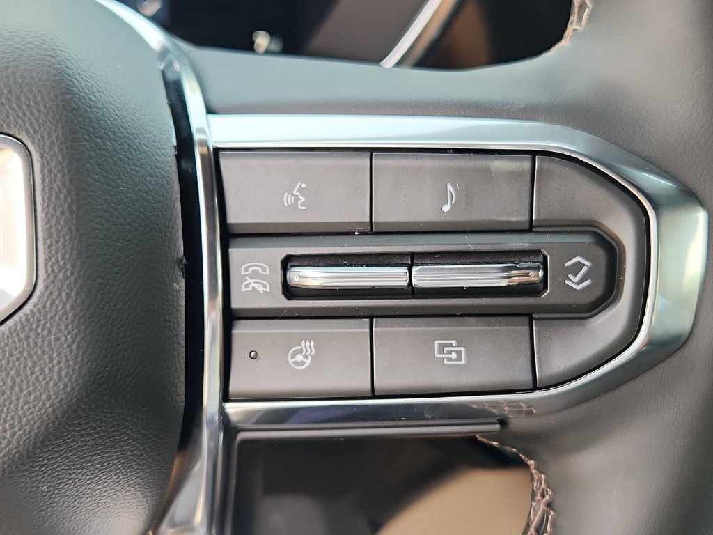 New 2026 GMC Canyon Denali AWD/4WD image 13