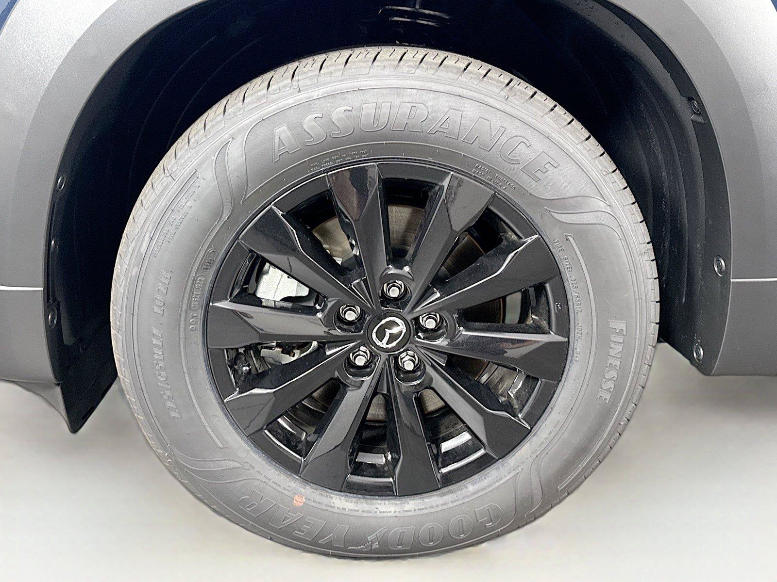 Used 2025 MAZDA CX-50 AWD 2.5 S w/ Weather Package image 12