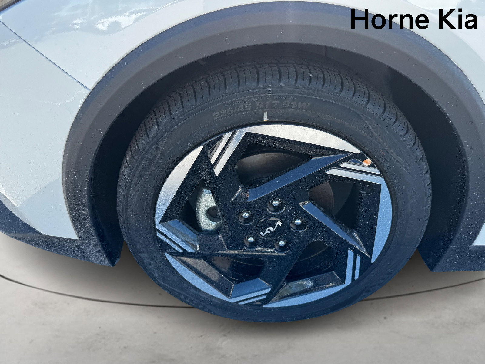 New 2025 Kia K4 EX image 7