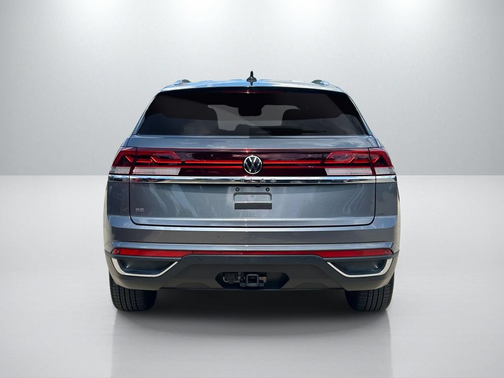 Used 2024 Volkswagen Atlas Cross Sport SE w/ Black Wheel Package FWD image 6