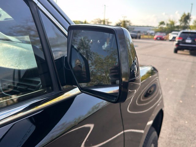 Used 2017 Chevrolet Tahoe LT RWD image 14