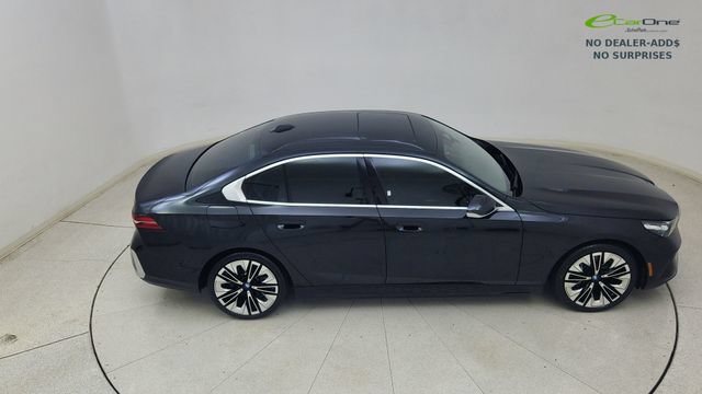 Used 2024 BMW i5 eDrive40i w/ Convenience Package RWD image 75
