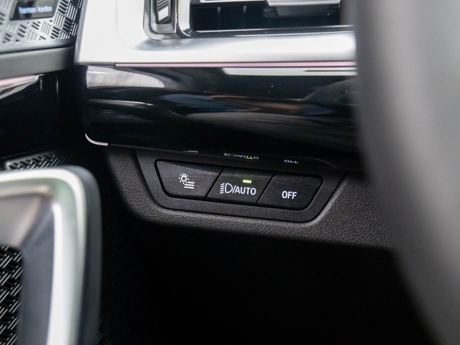 Certified 2025 BMW X1 xDrive28i w/ Technology Package image 13