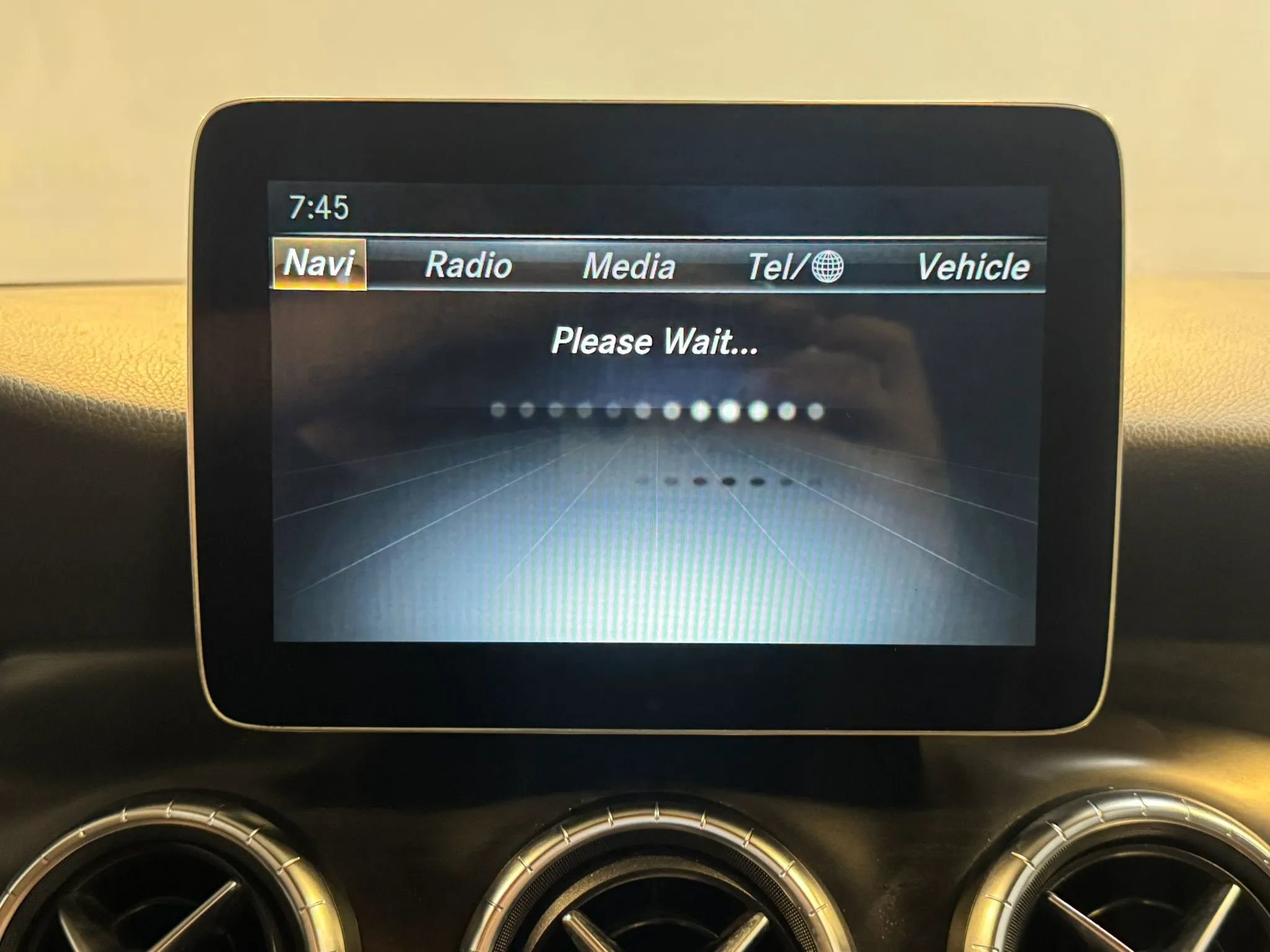 Used 2017 Mercedes-Benz CLA 250 4MATIC image 14
