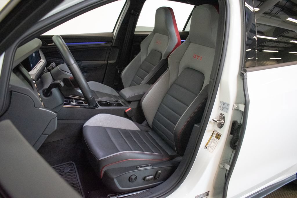 Used 2024 Volkswagen GTI SE FWD image 20