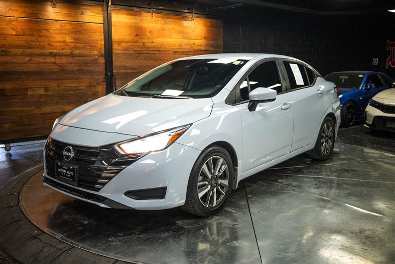 Used 2024 Nissan Versa SV w/ Trunk Package FWD image 2