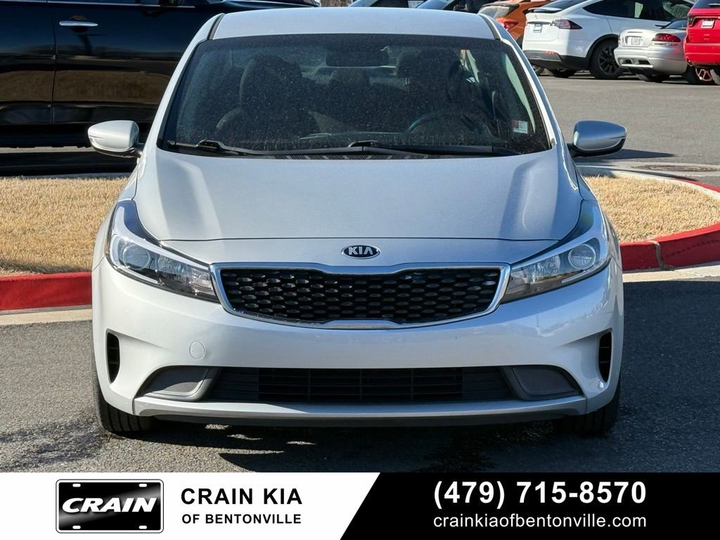 Used 2018 Kia Forte LX image 2