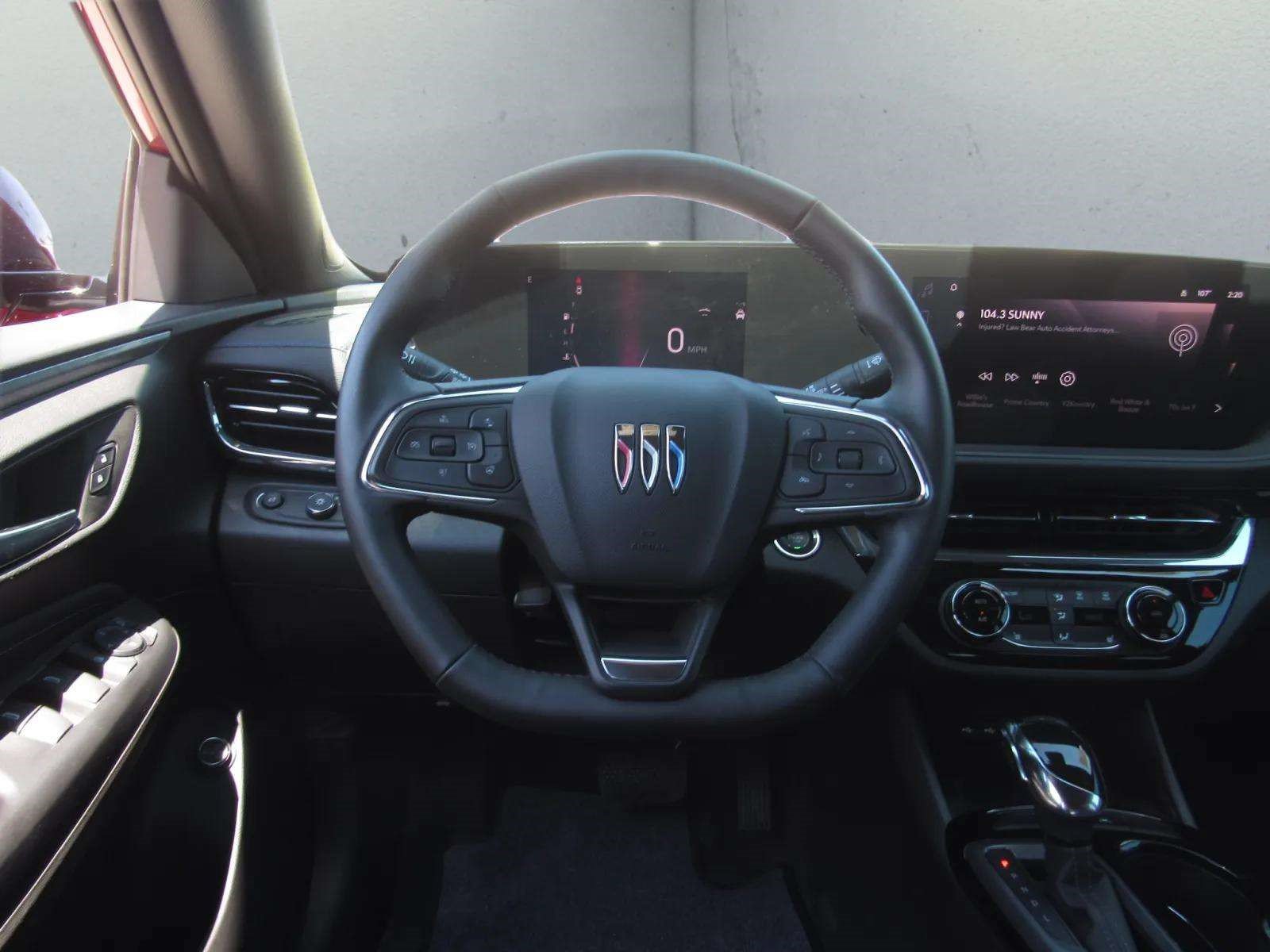 Used 2025 Buick Envista Sport Touring w/ Convenience I Package FWD image 24