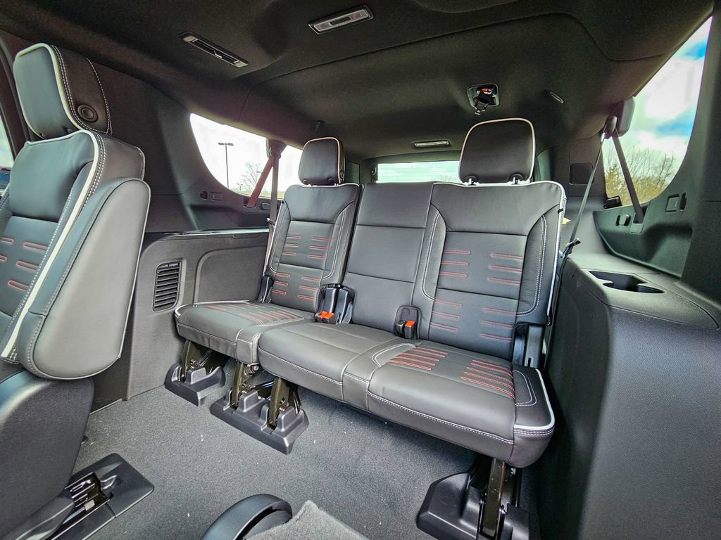 New 2026 GMC Yukon XL AT4 Ultimate w/ LPO, Floor Liner Package AWD/4WD image 42