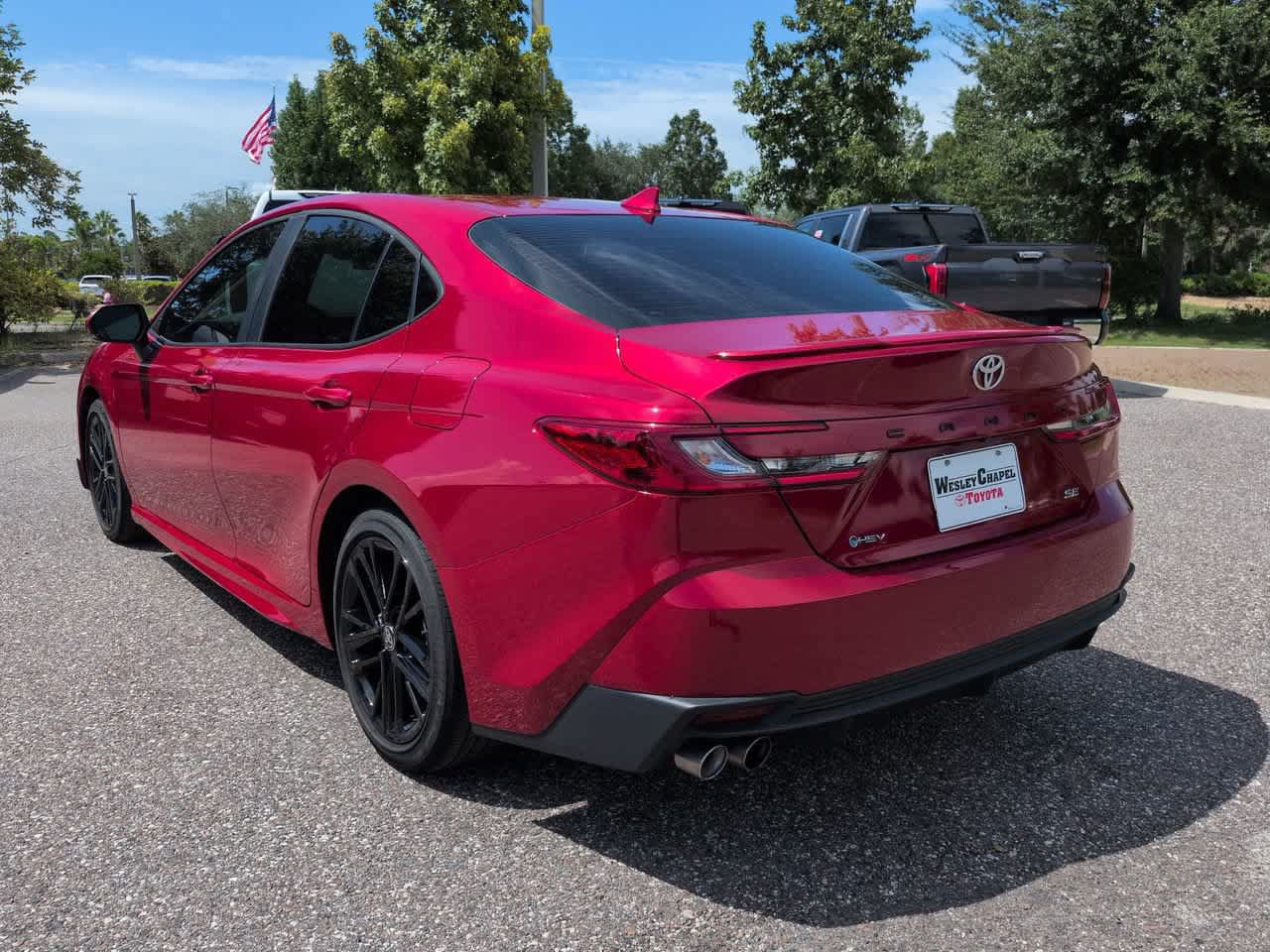 Certified 2025 Toyota Camry SE FWD image 4