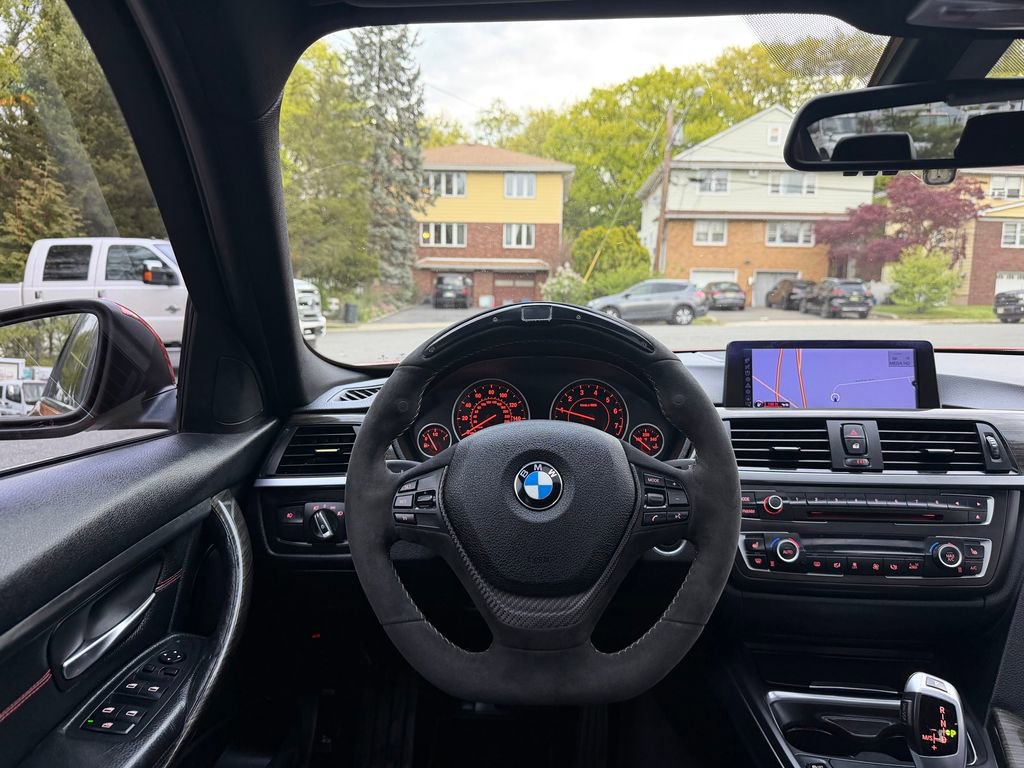 Used 2013 BMW 335i xDrive Sedan AWD/4WD image 23