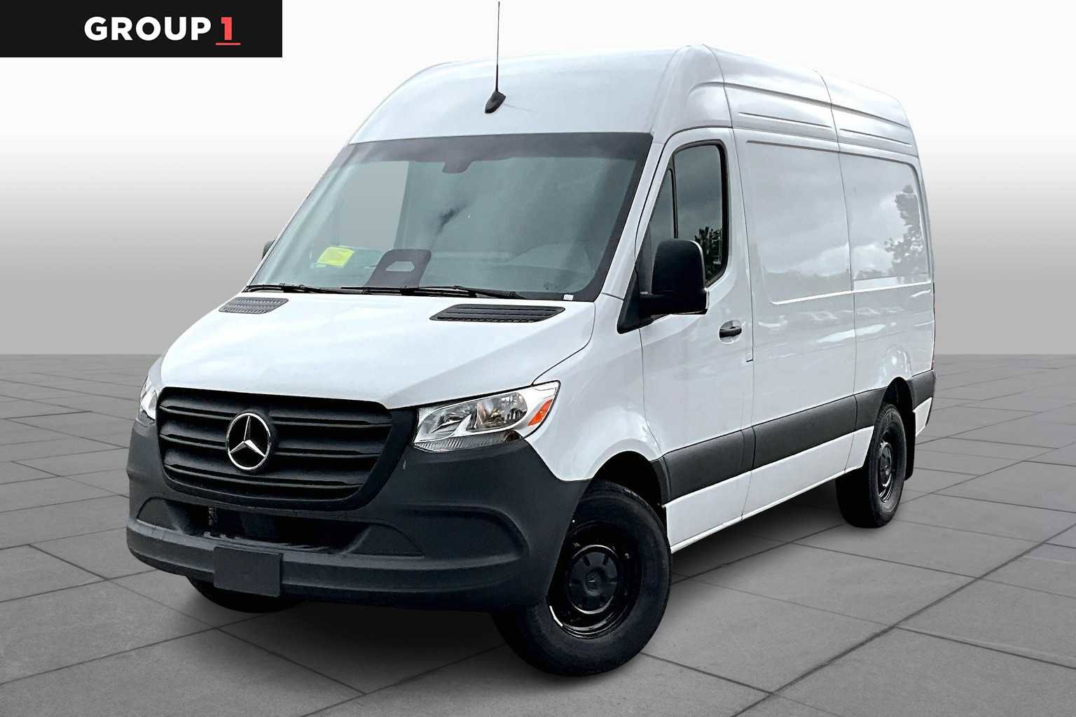 New 2025 Mercedes-Benz Sprinter 2500 image 1