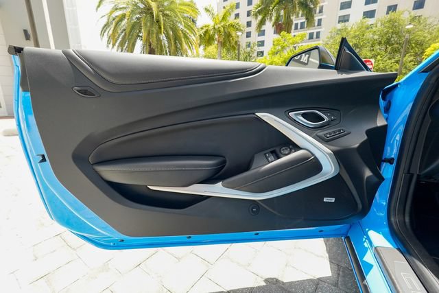 Used 2022 Chevrolet Camaro SS RWD image 54