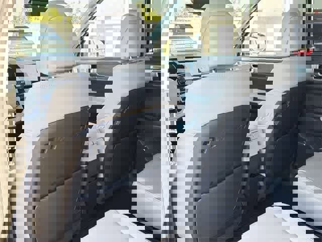 Used 2025 Hyundai Santa Fe Calligraphy image 21