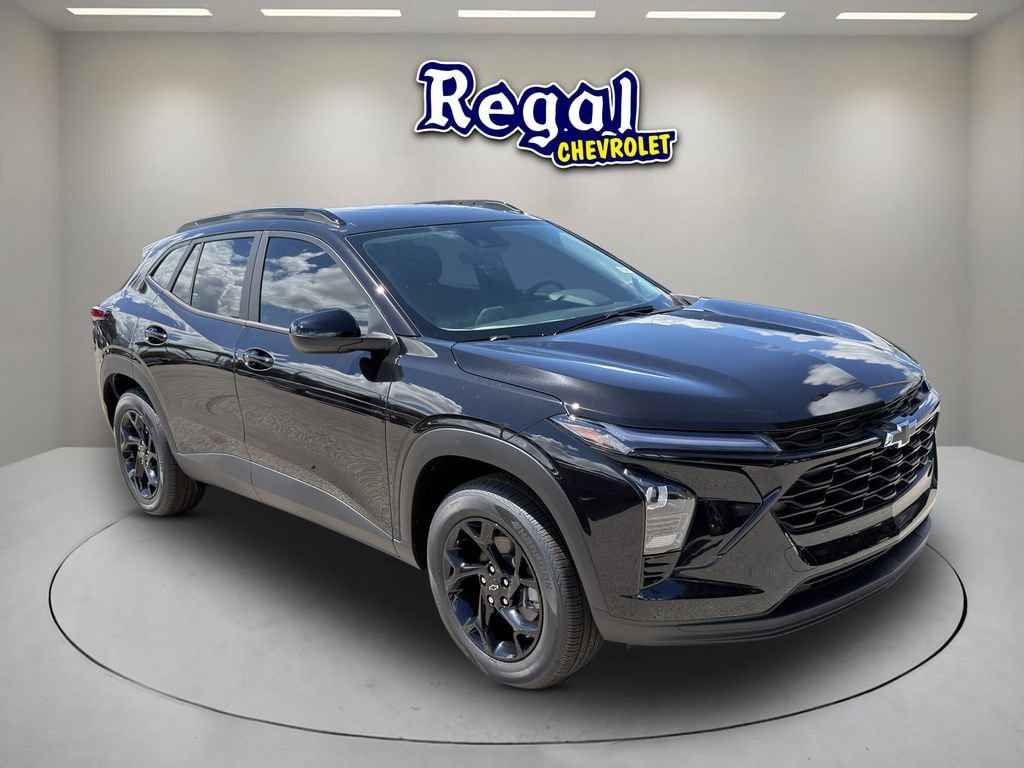 New 2026 Chevrolet Trax LT w/ Driver Confidence Package FWD image 1