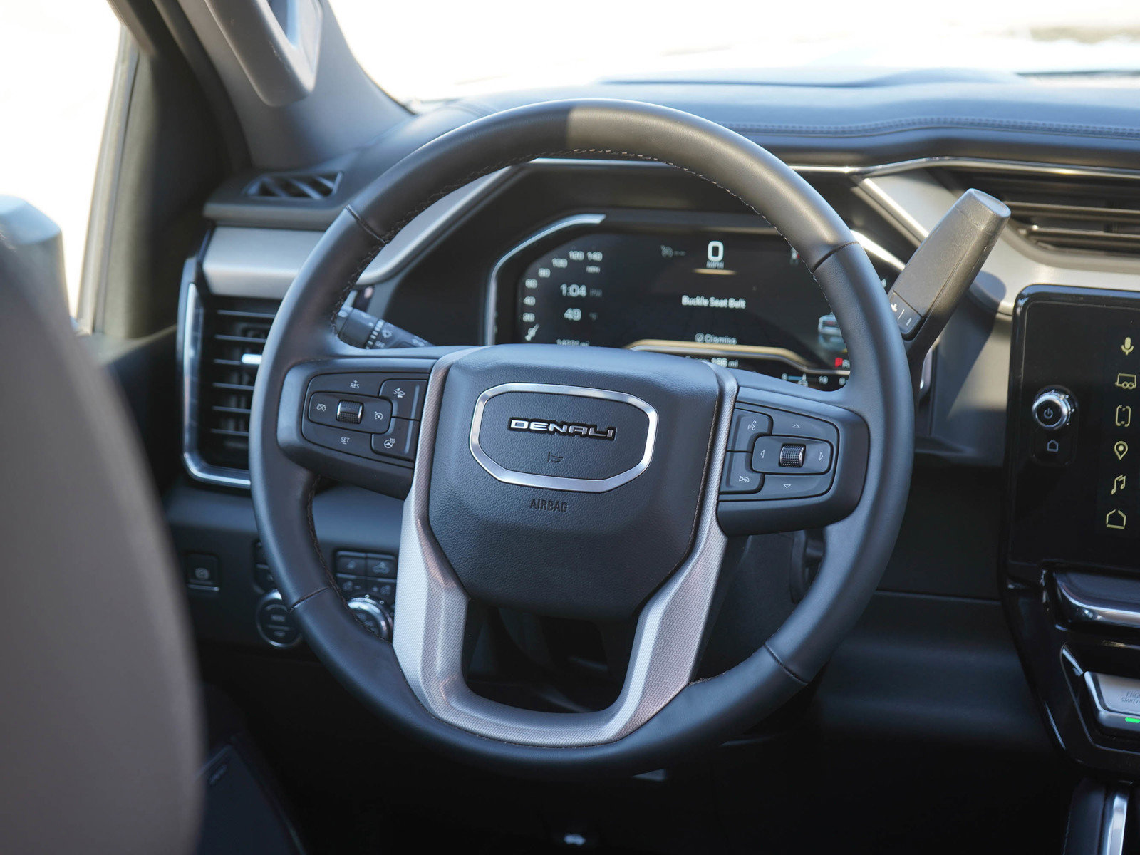 Used 2025 GMC Sierra 3500 Denali w/ Denali Reserve Package image 17