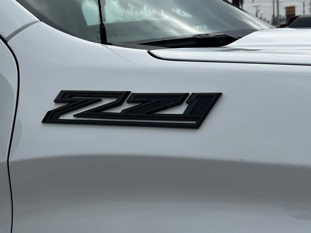 New 2026 Chevrolet Silverado 1500 Custom Trail Boss w/ Dark Appearance Package image 10