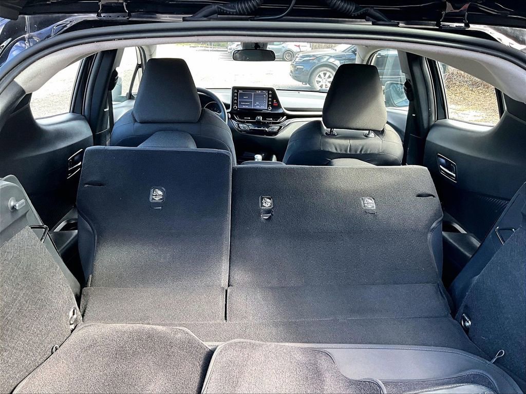 Used 2021 Toyota C-HR LE image 22