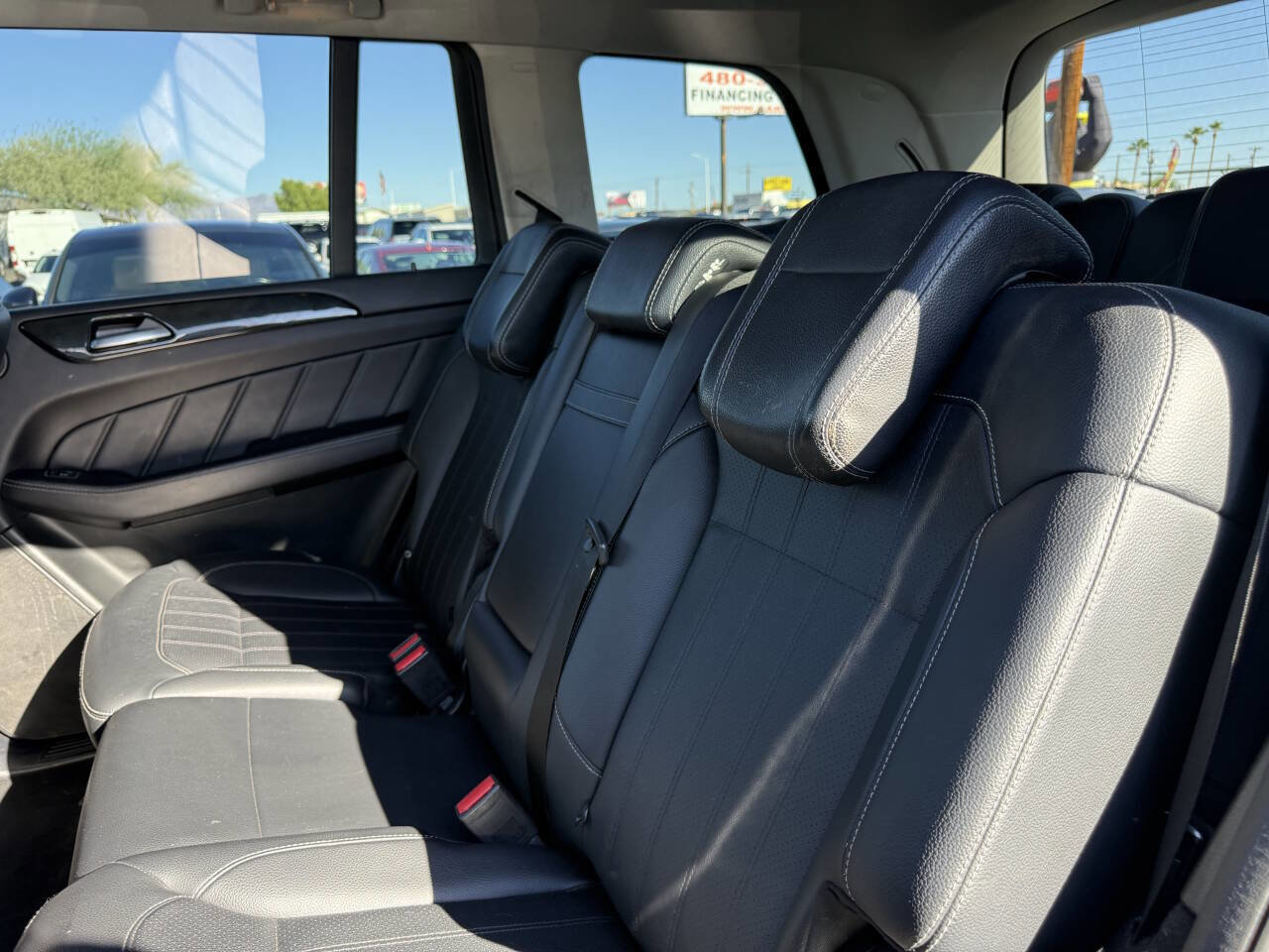 Used 2015 Mercedes-Benz GL 450 4MATIC image 29