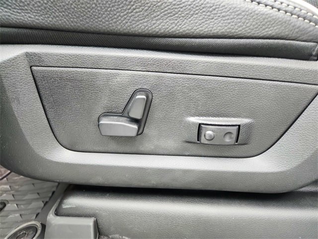 New 2026 RAM 2500 Rebel w/ Rebel Level 2 Equipment Group image 20