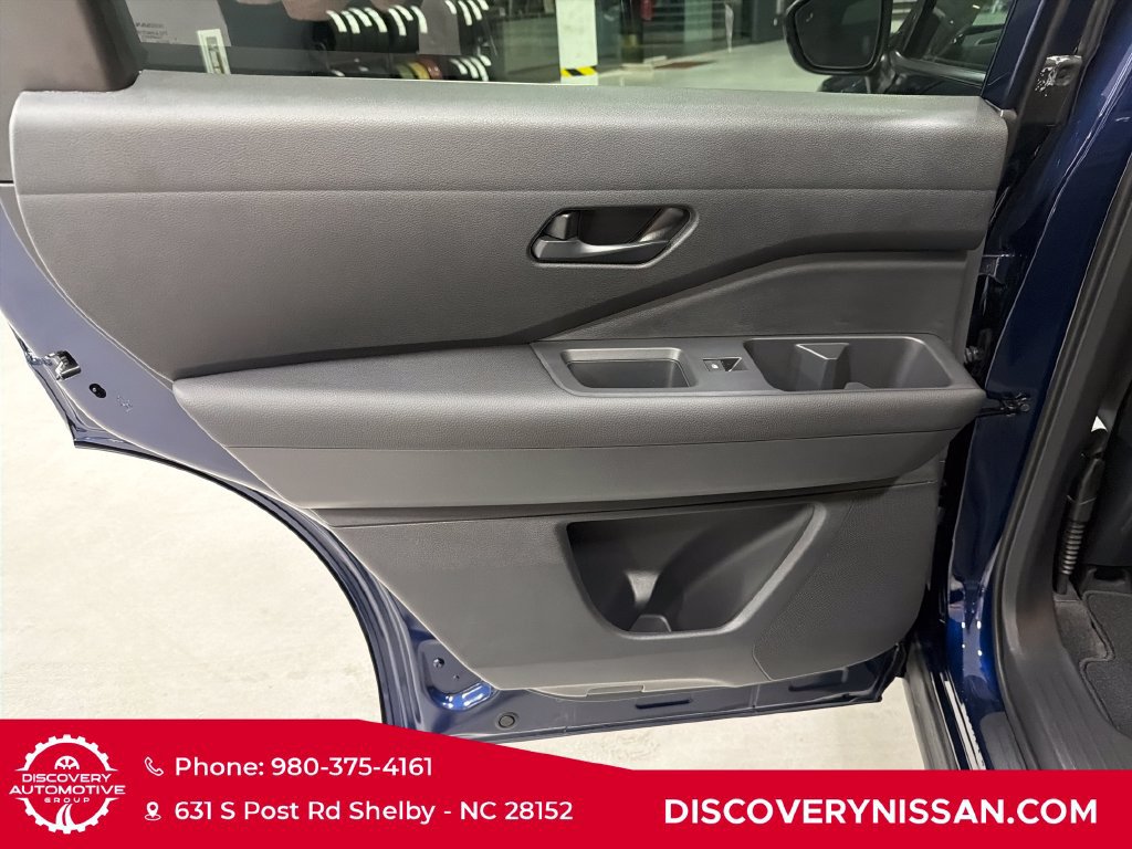 New 2026 Nissan Pathfinder SV FWD image 28