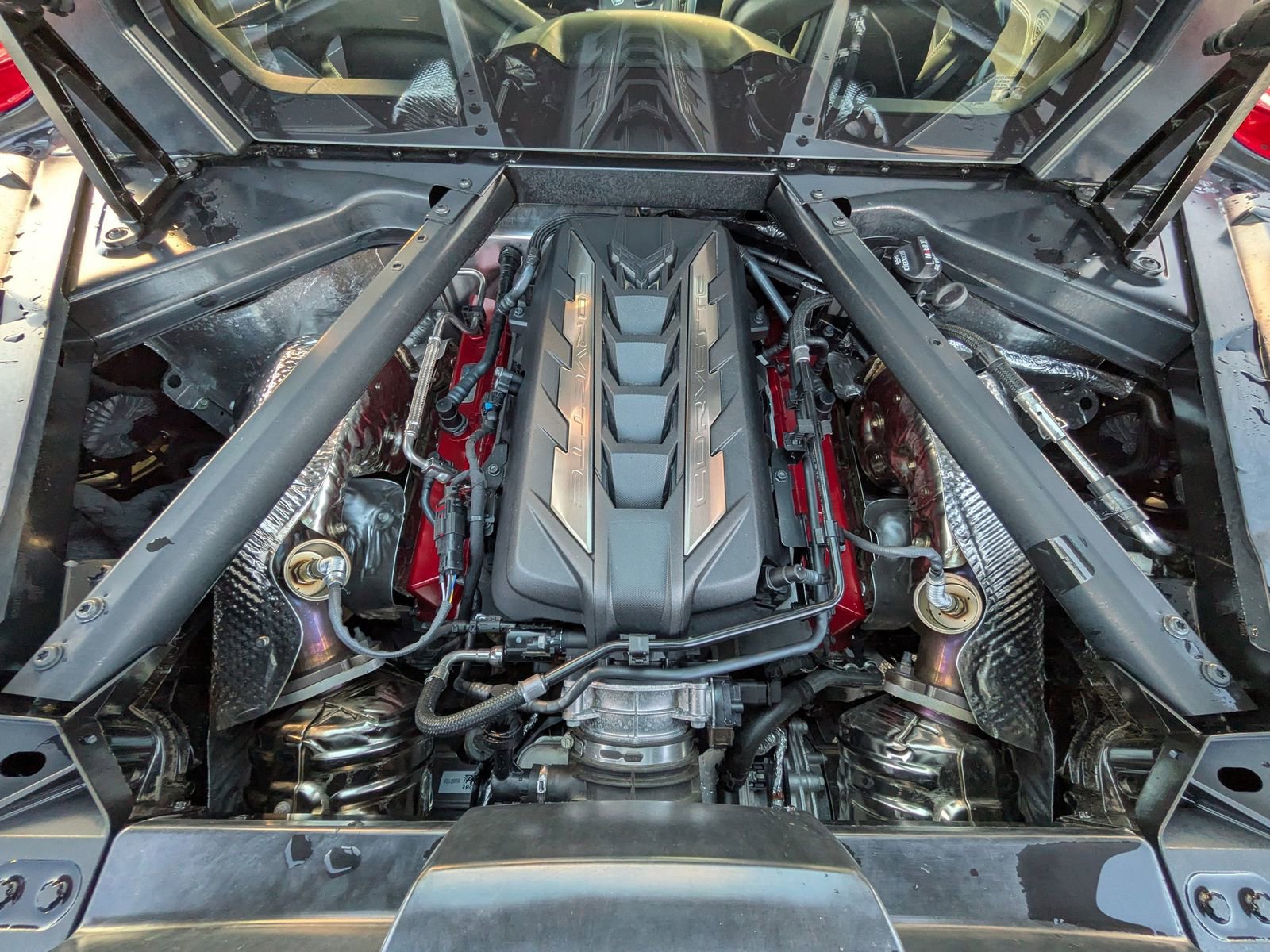 Used 2025 Chevrolet Corvette Stingray Coupe w/ 1LT image 13