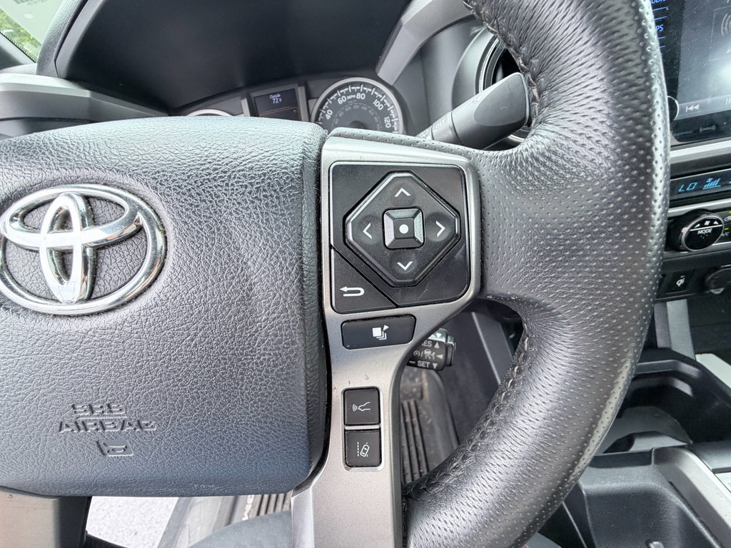 Used 2018 Toyota Tacoma Limited AWD/4WD image 14