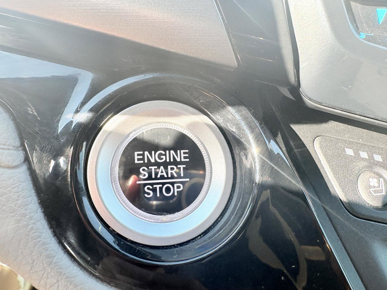 Used 2019 Honda Odyssey Elite image 21