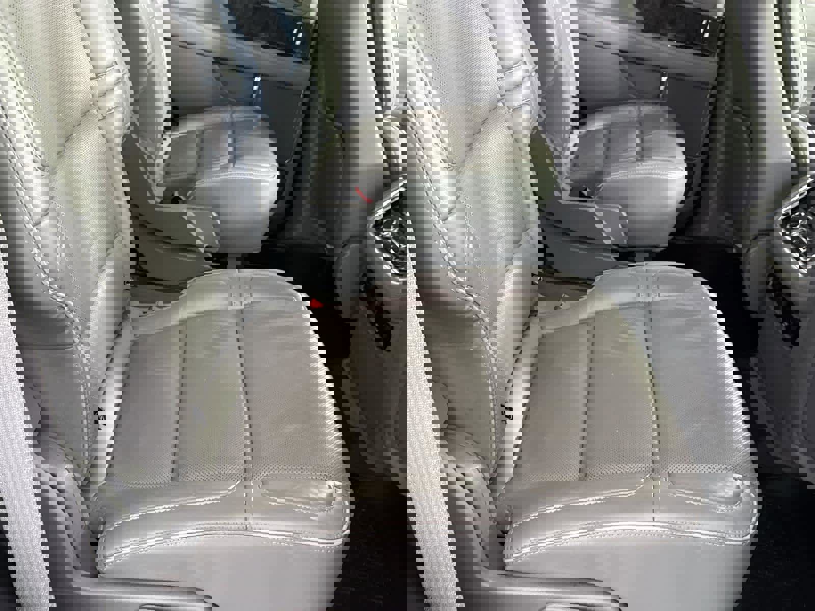 Used 2019 Lincoln Navigator Select image 15