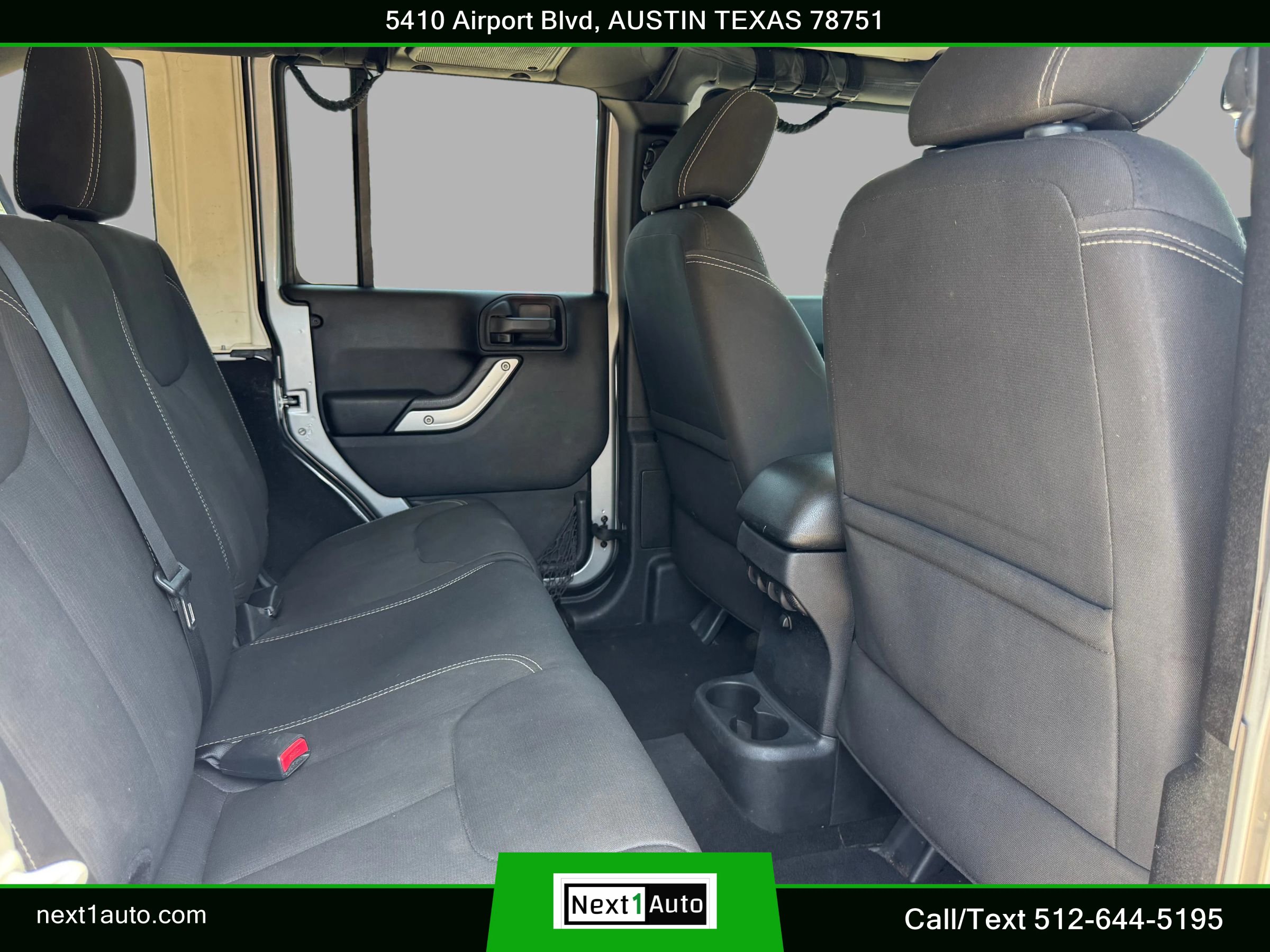Used 2016 Jeep Wrangler Unlimited Sahara w/ Max Tow Package AWD/4WD image 30