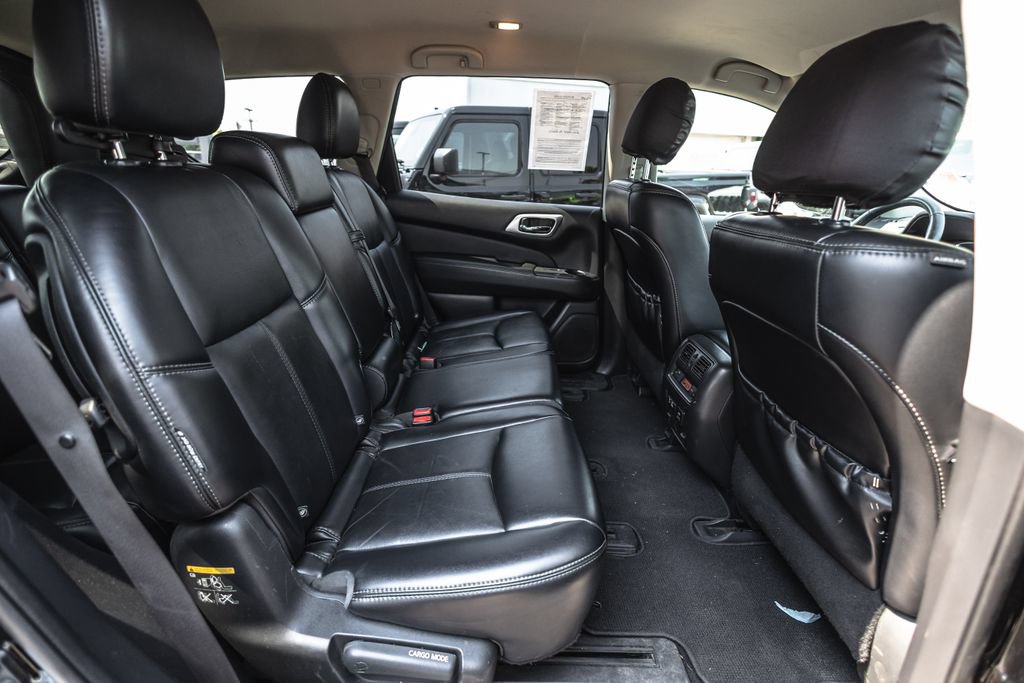 Used 2019 Nissan Pathfinder SL FWD image 29