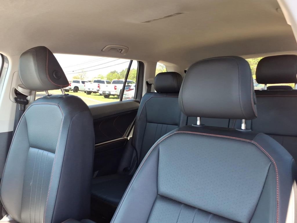 Used 2024 Volkswagen Tiguan Wolfsburg Edition image 17