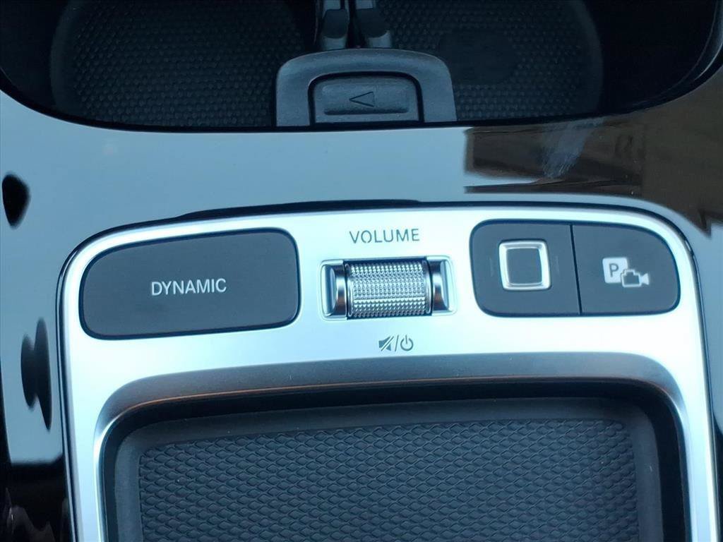 New 2026 Mercedes-Benz GLB 250 4MATIC image 18