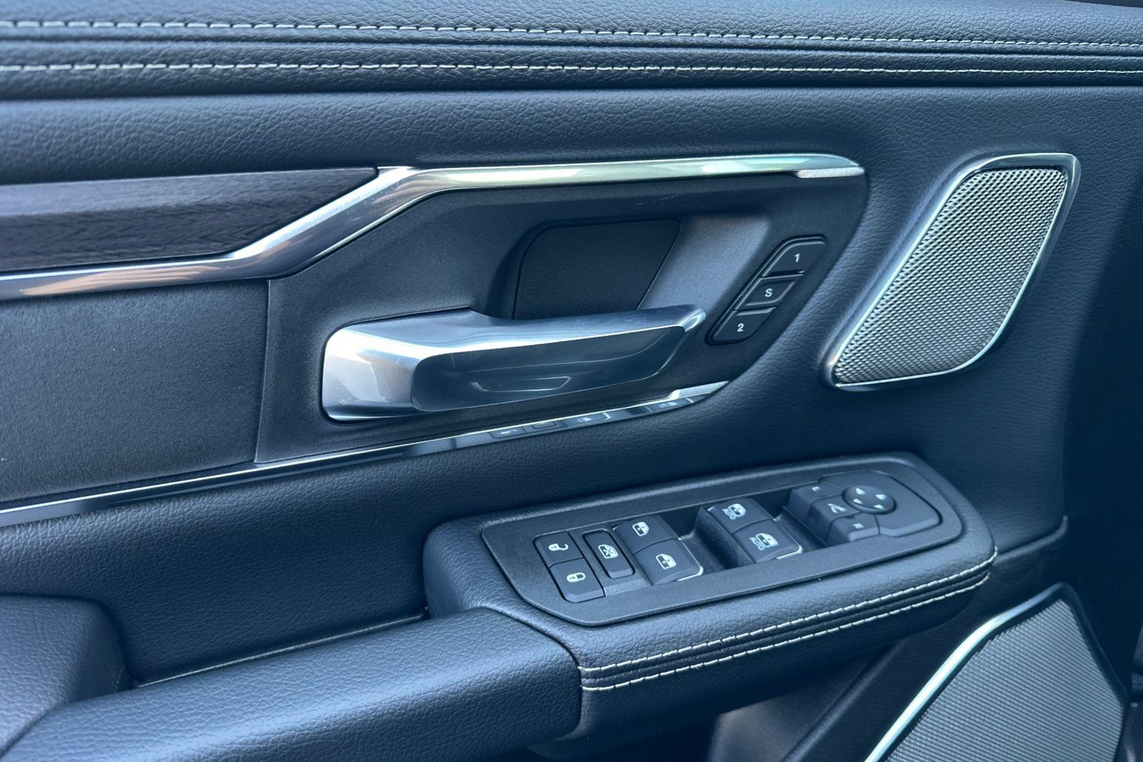 New 2026 RAM 1500 Laramie w/ Night Edition image 11