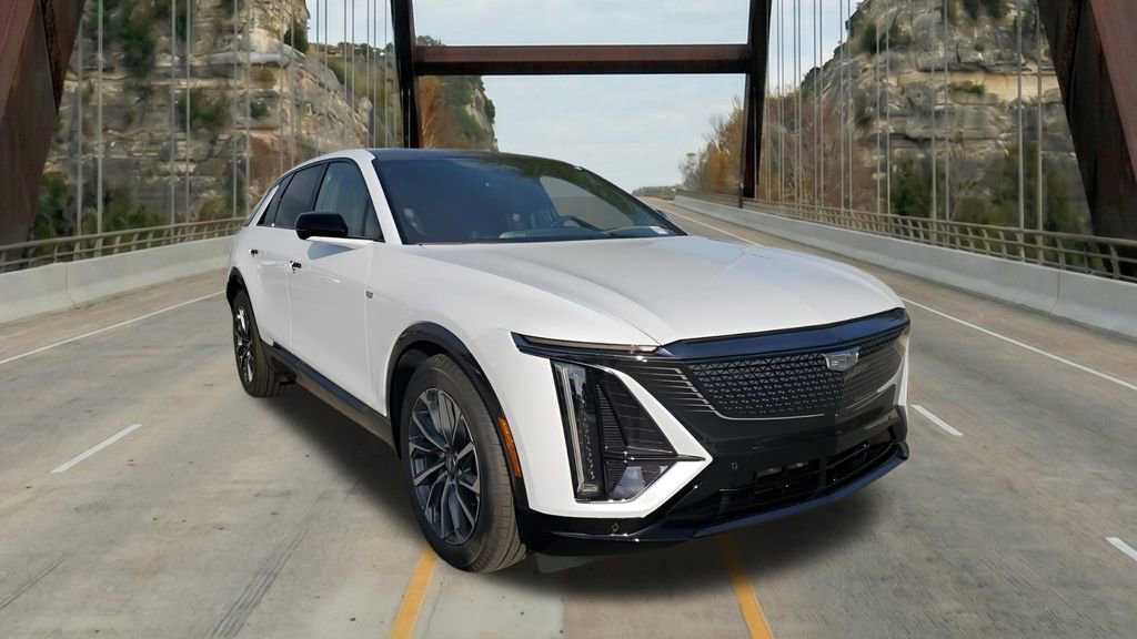 New 2026 Cadillac Lyriq Sport image 1